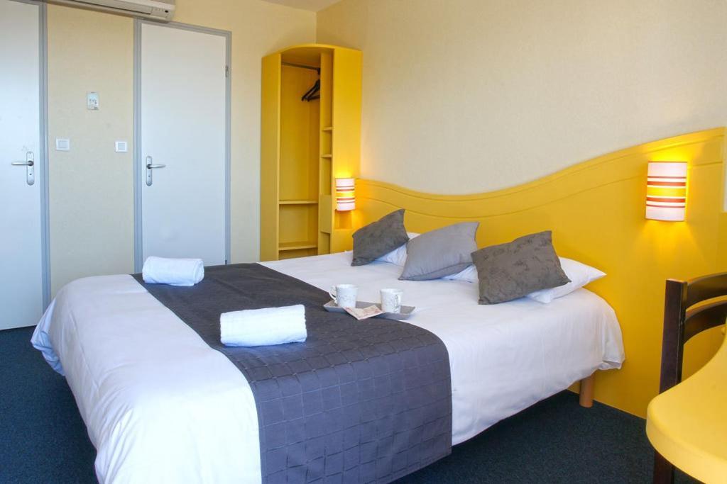 Couett'Hotel Oloron Sainte Marie Eksteriør bilde