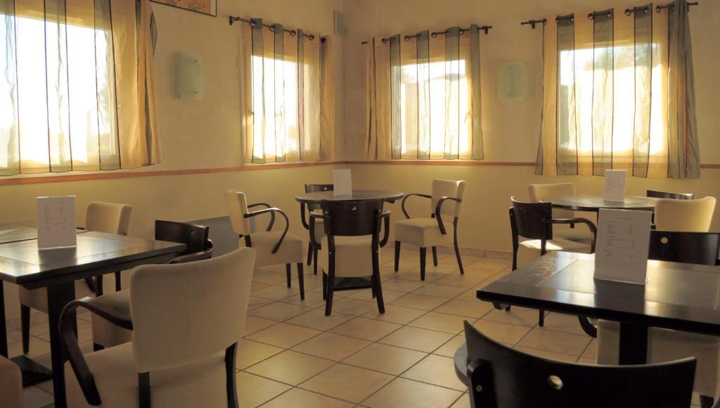 Couett'Hotel Oloron Sainte Marie Eksteriør bilde